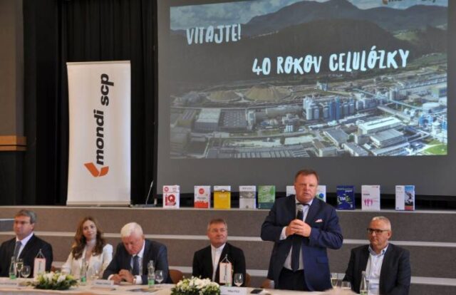Ružomberská celulózka si pripomína 40. výročie svojho vzniku