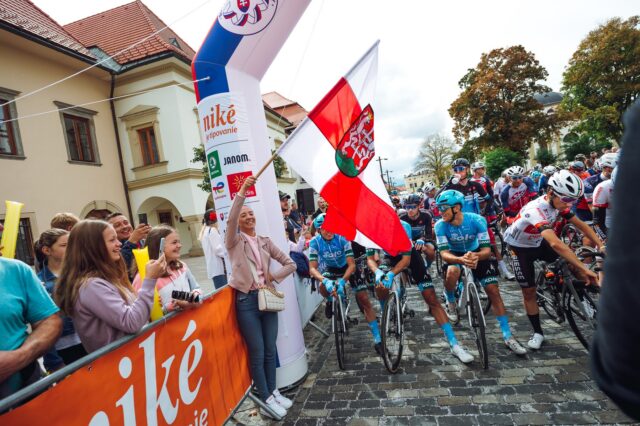 V piatok medzinárodný pelotón Okolo Slovenska odštartuje z Námestia A. Hlinku