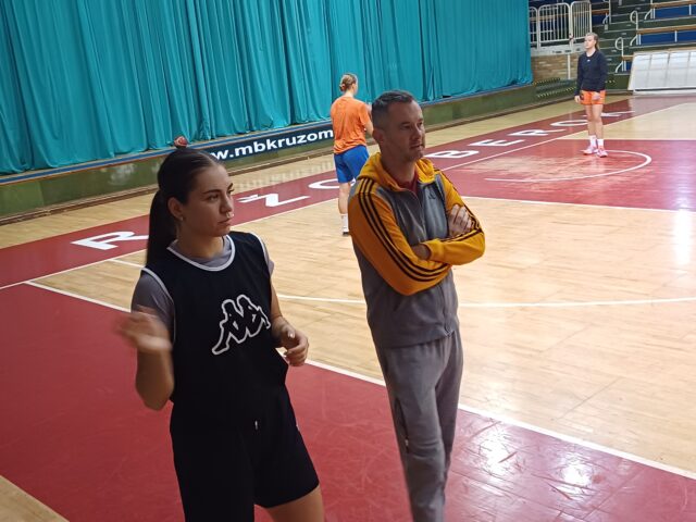 Padne rozhodnutie o ďalšom účastníkovi skupinovej fázy FIBA Cupu