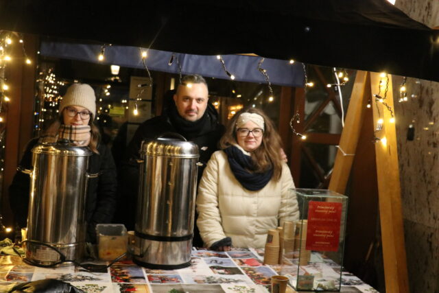 Začal sa podávať magický sviatočný nápoj s ušľachtilou nálepkou