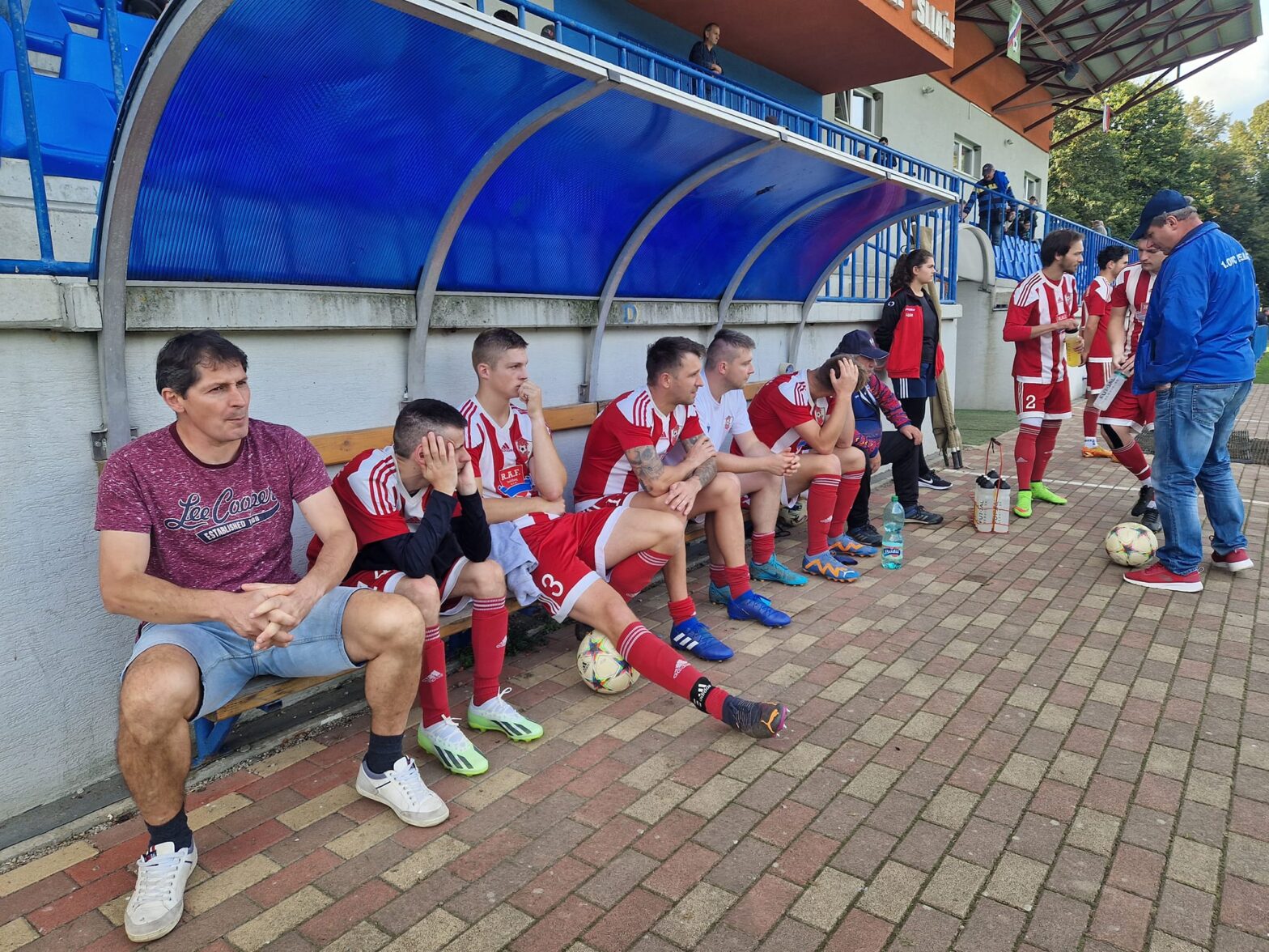 Tréner 1. OFC a bývalý prvoligista prestúpil medzi päťdesiatnikov