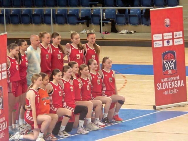 Podkošová pätnástka postúpila do semifinále