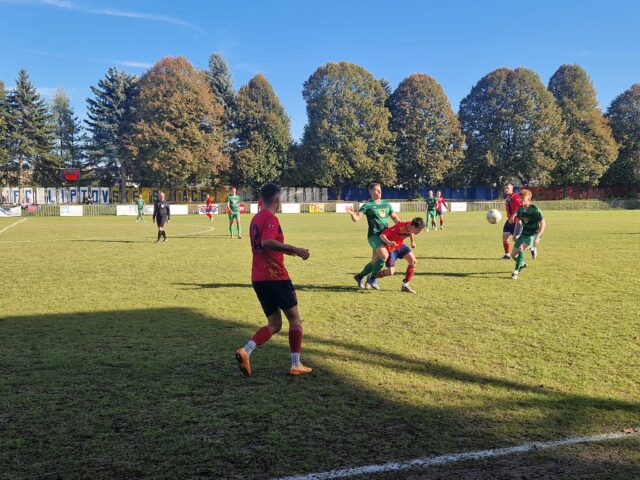 Pokračovali regionálne futbalové súťaže