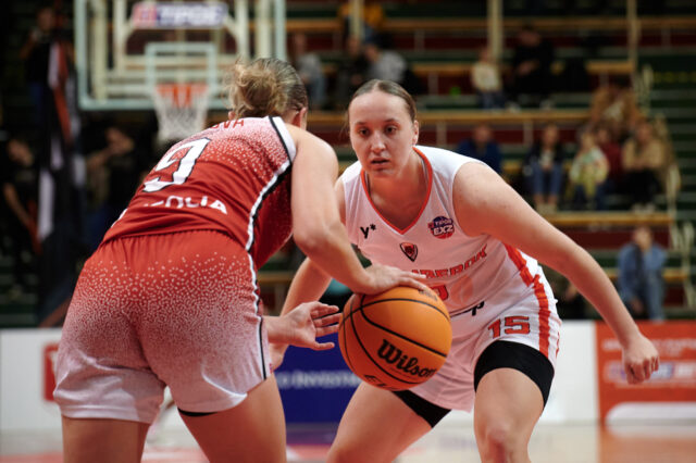 Mládežníčky nestačili na anjelky a zdolali popradské ženy