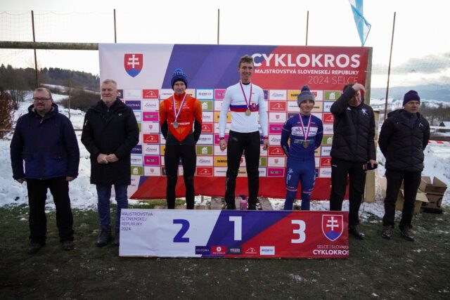 Ďalšie republikové primáty pred M. Ulíka a M. Jánošíka