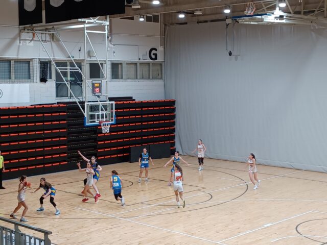 Ružomberská šestnástka prehrala s Rumunkami 57:75, no dlho hrýzla