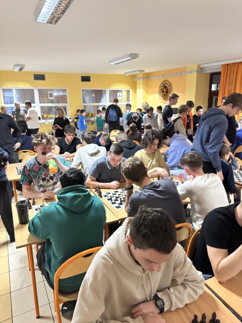 Mládežnícky okres v kráľovskej hre