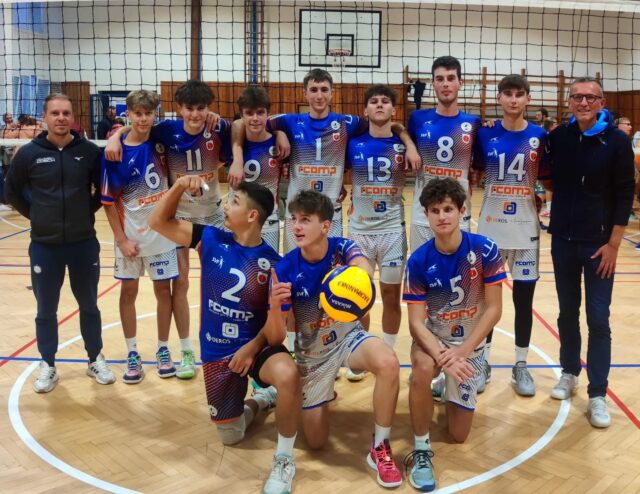 Prvé dve prehry, aj daň za nekompletnosť