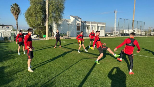 Nebíčko v Turecku futbalovej Ruži žičí