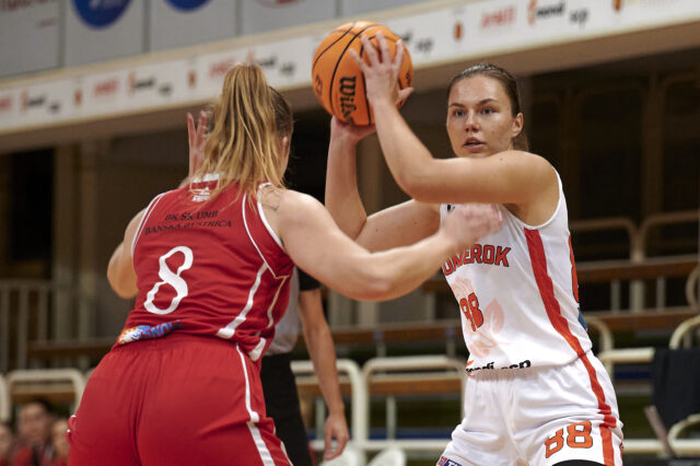 Trénera J. Suju potešil návrat českej obvoďáčky