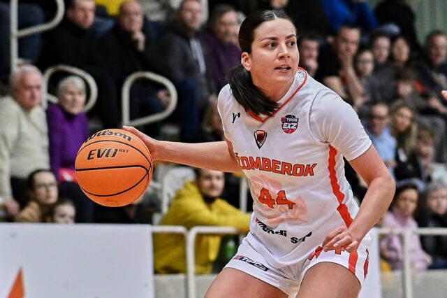 A. Andělová: Ku koncu sme sa rozpadli