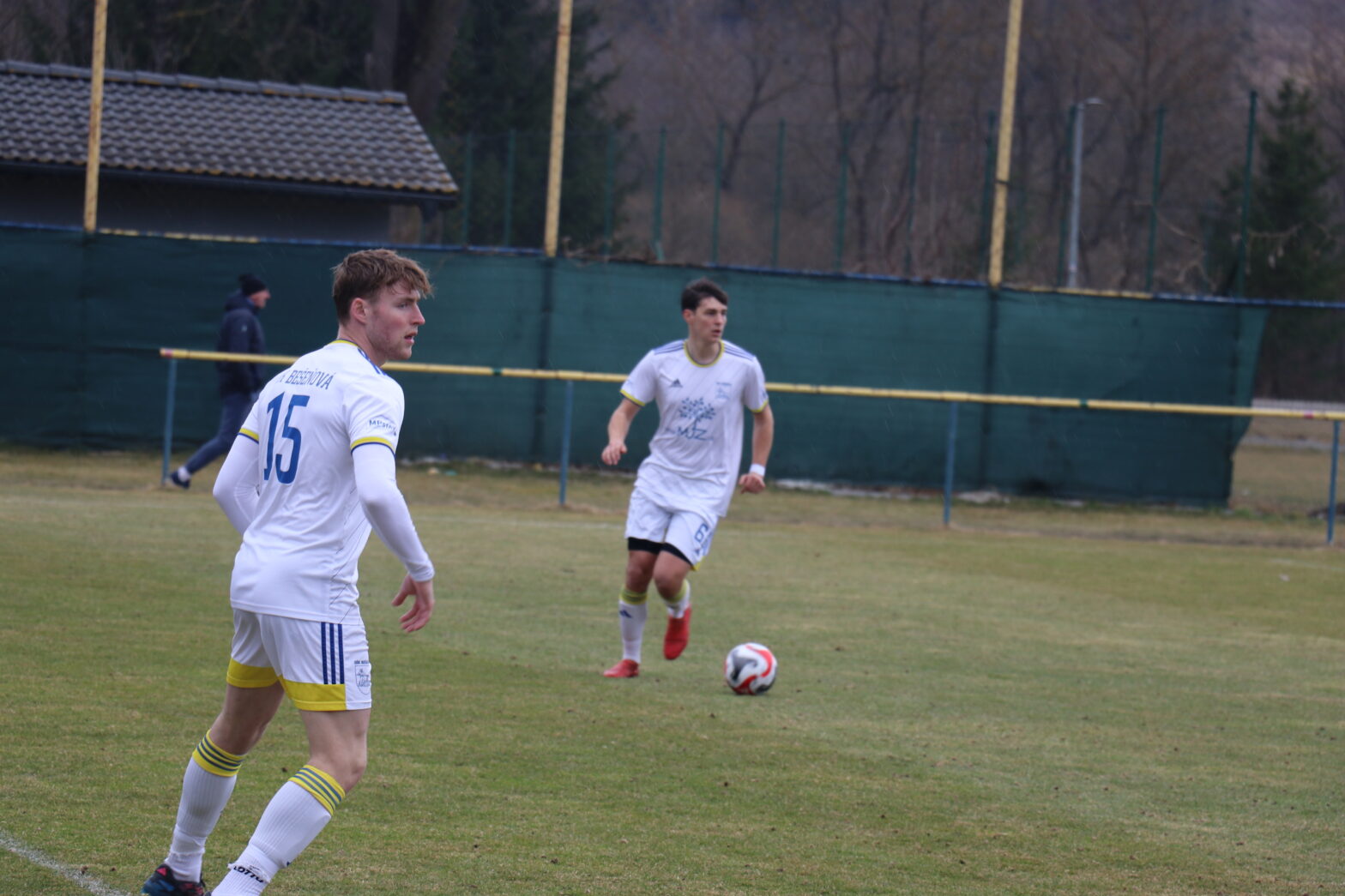 Pokračovali regionálne futbalové súťaže