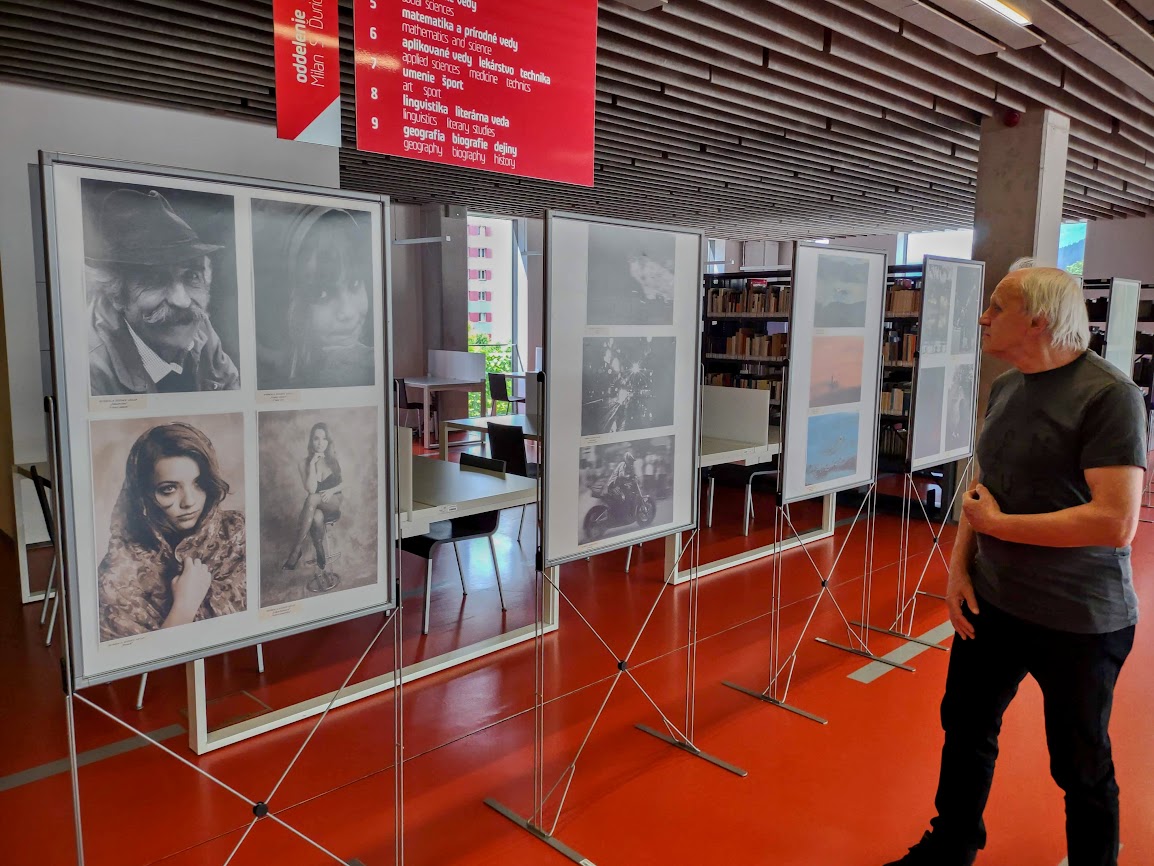 Majstri fotiek zo Salgótarjánu vystavujú v Ružomberku