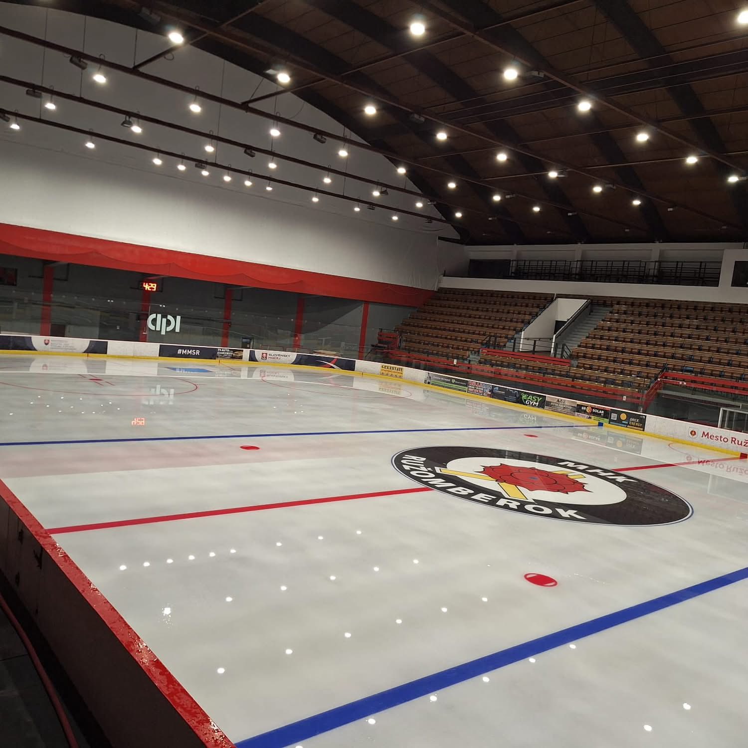 Na ružomberskom zimáku päť dorasteneckých tímov