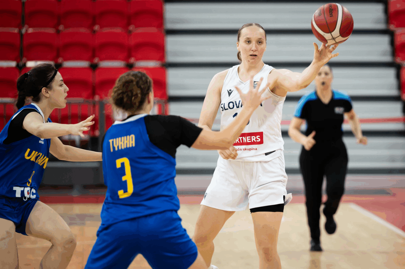 Tri víťazstvá žien Slovenska U 20 na záver