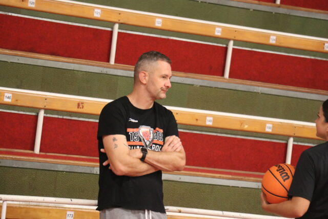 S trénerom podkošovej Ruže J.Sujom pred štartom extraligy