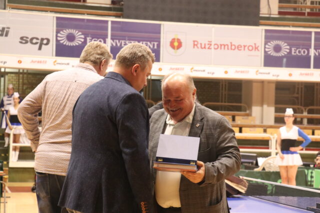 Najprv plakety a Ceny primátora