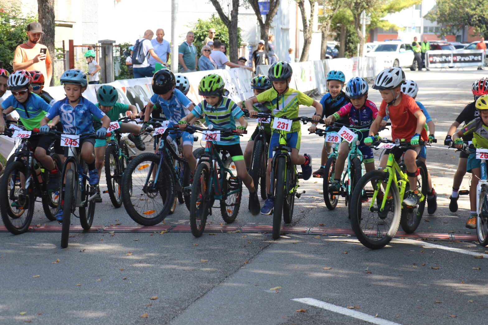 Tri časti cyklistického programu