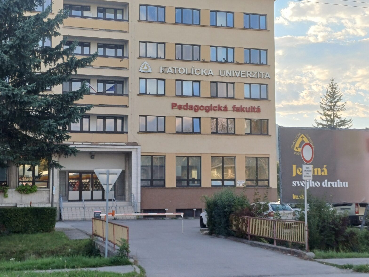 Nový akademický rok a pripomenutie si významných narodenín