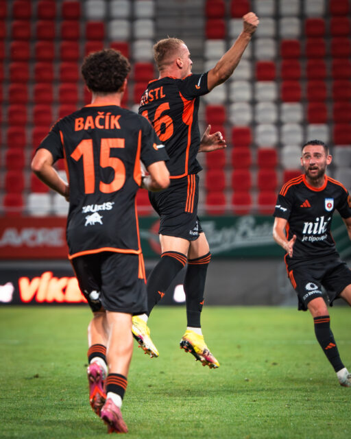 Köstlov zápas na Sihoti