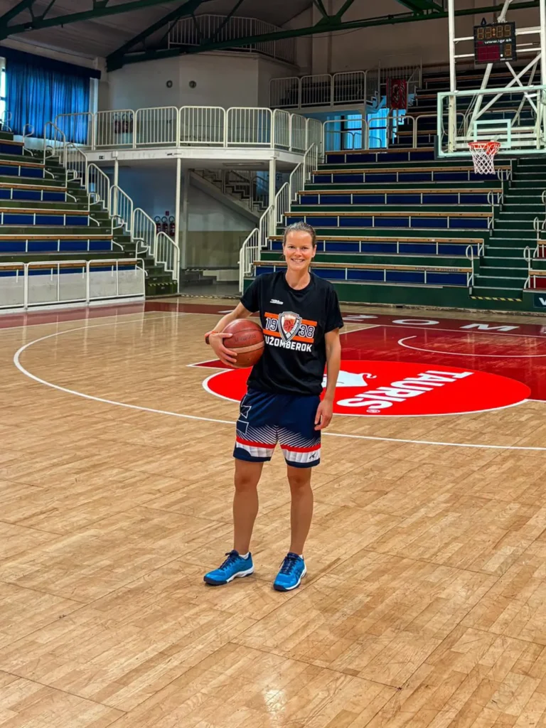 Basketbalové juniorky už o body