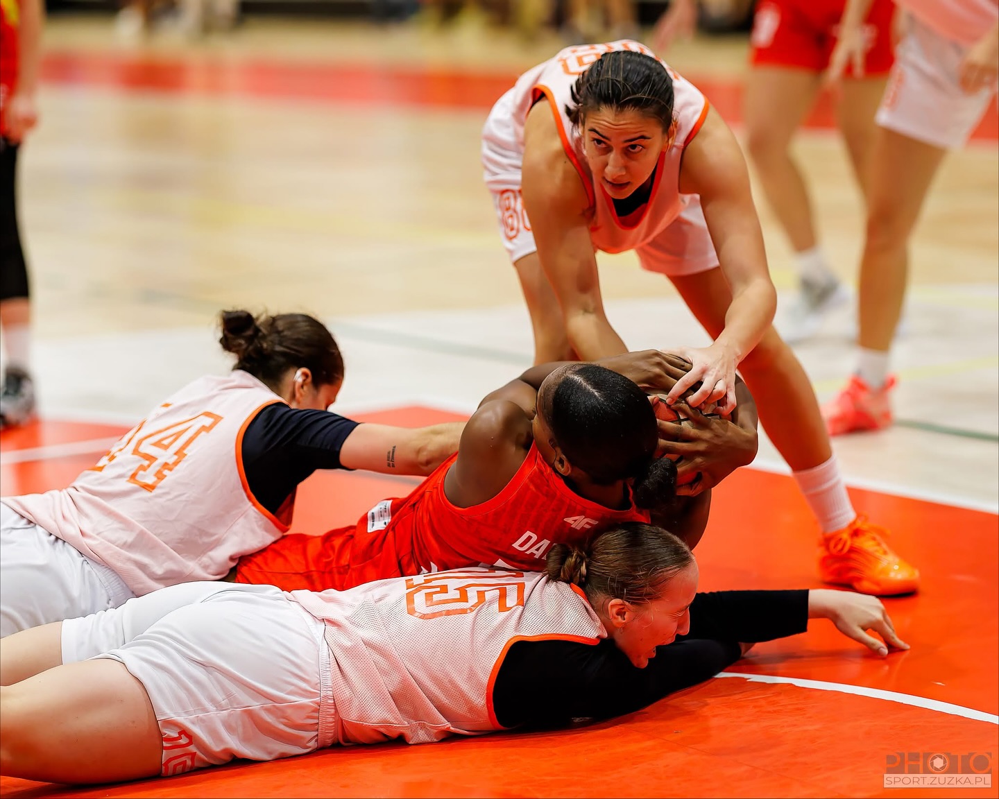 Posledná próba pred extraligou: Wisla Krakov - Ružomberok 62:76