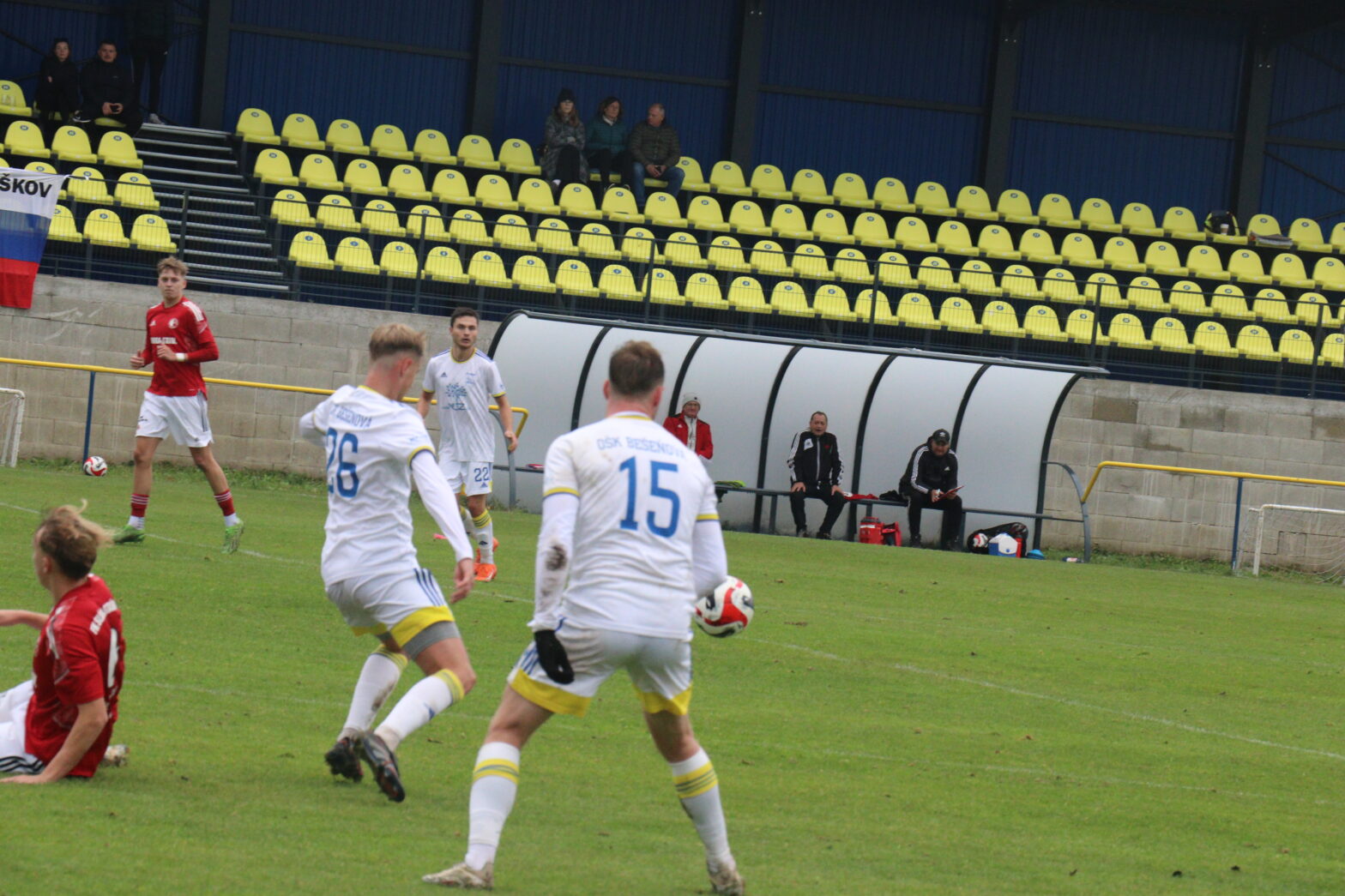 Pokračovali regionálne futbalové súťaže