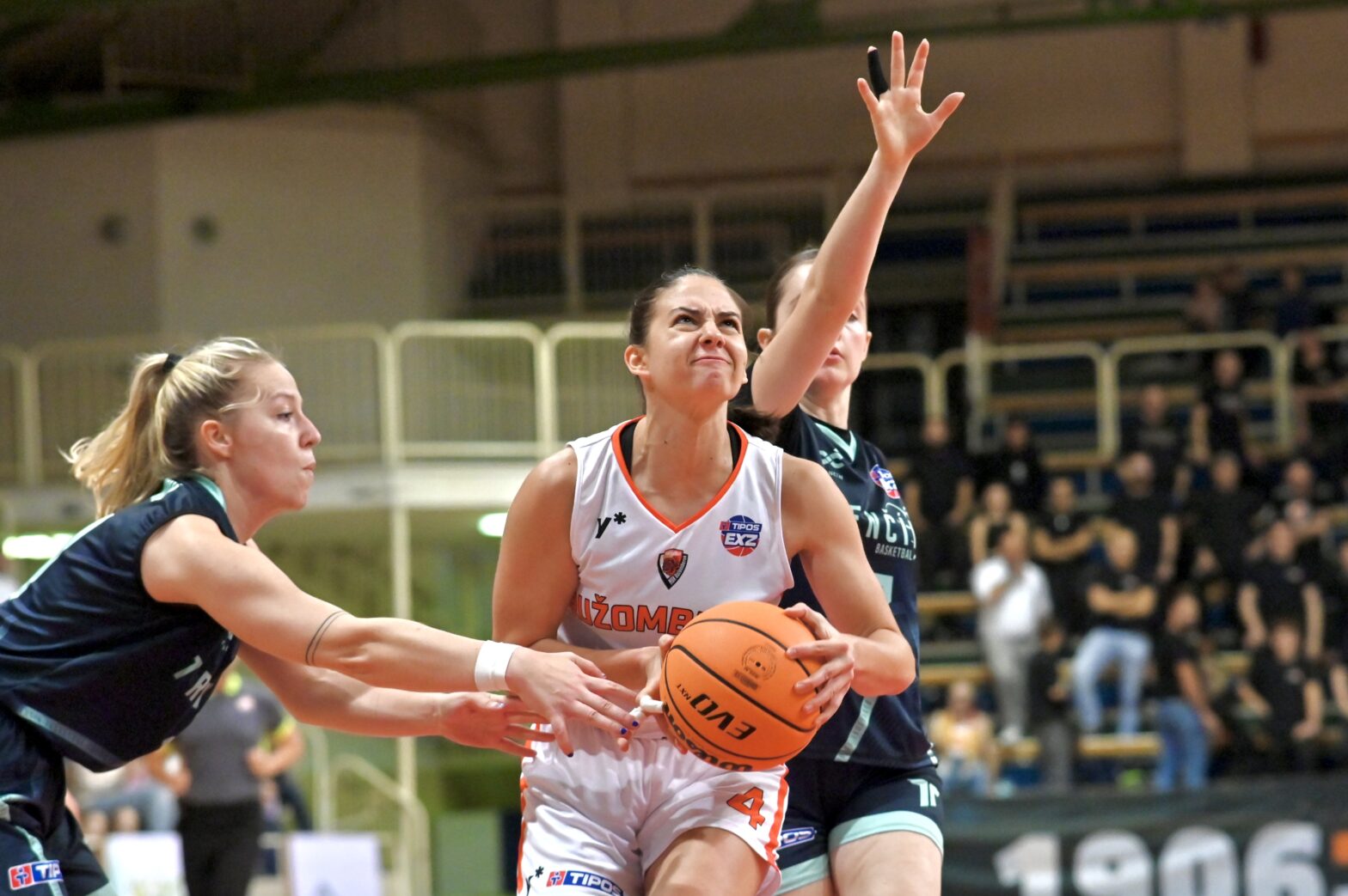 Pod deravými košmi: Ružomberok - Trenčín 133:16 a druhý polčas 73:2