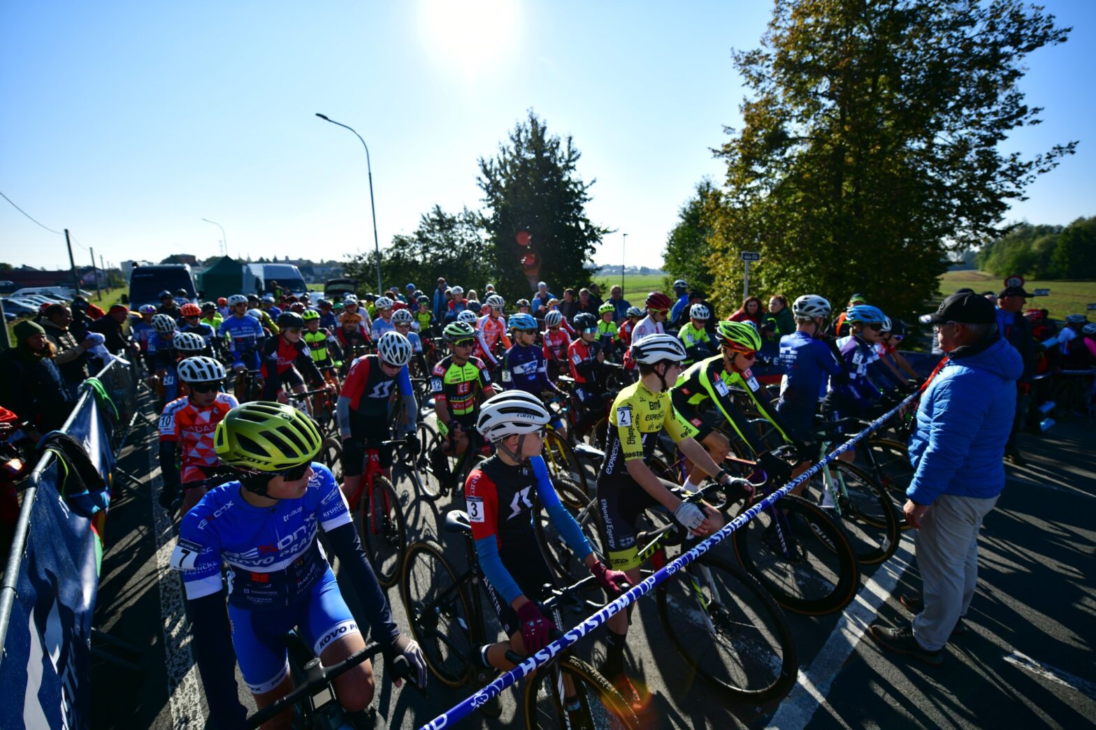 Odštartoval cyklokros