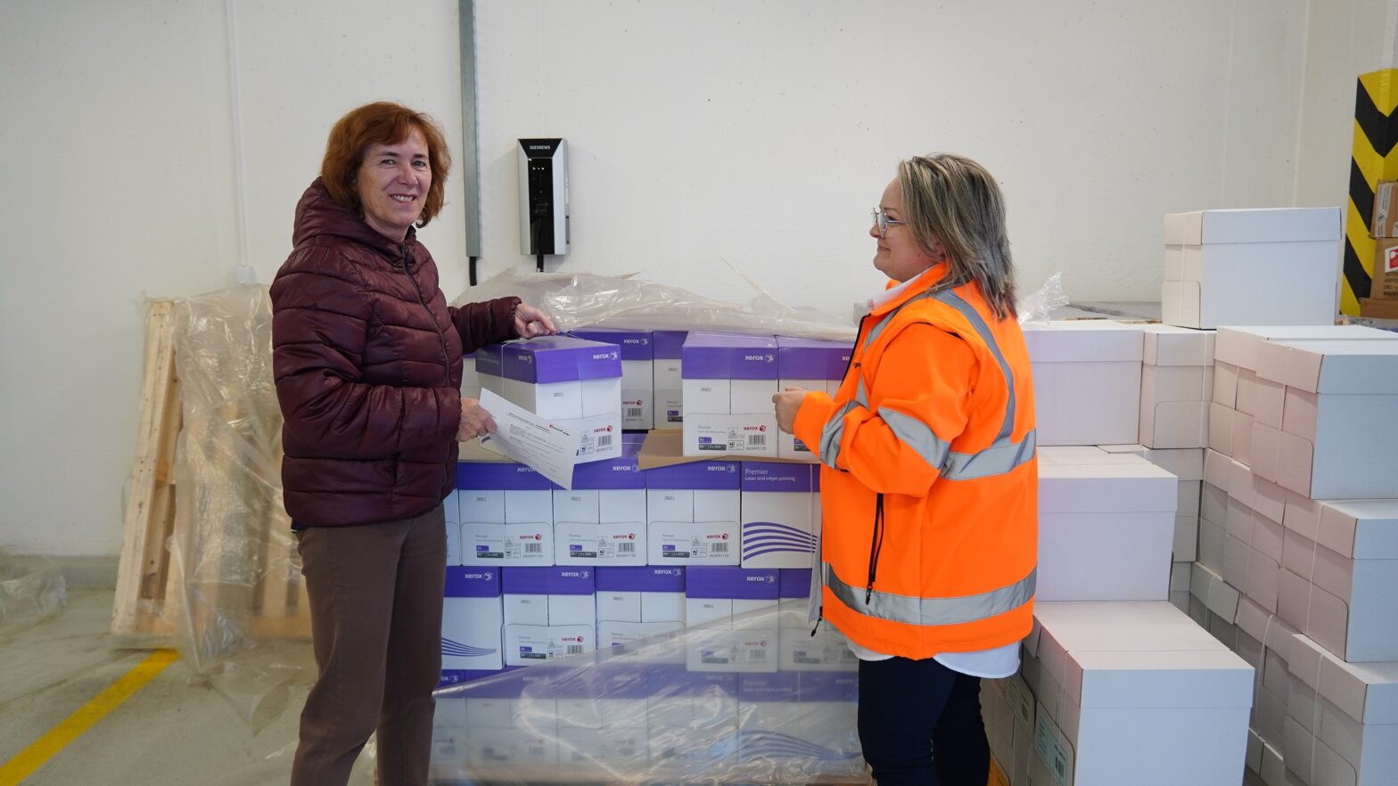 Mondi SCP, a. s. aj krabicami papiera podporuje miestnu komunitu