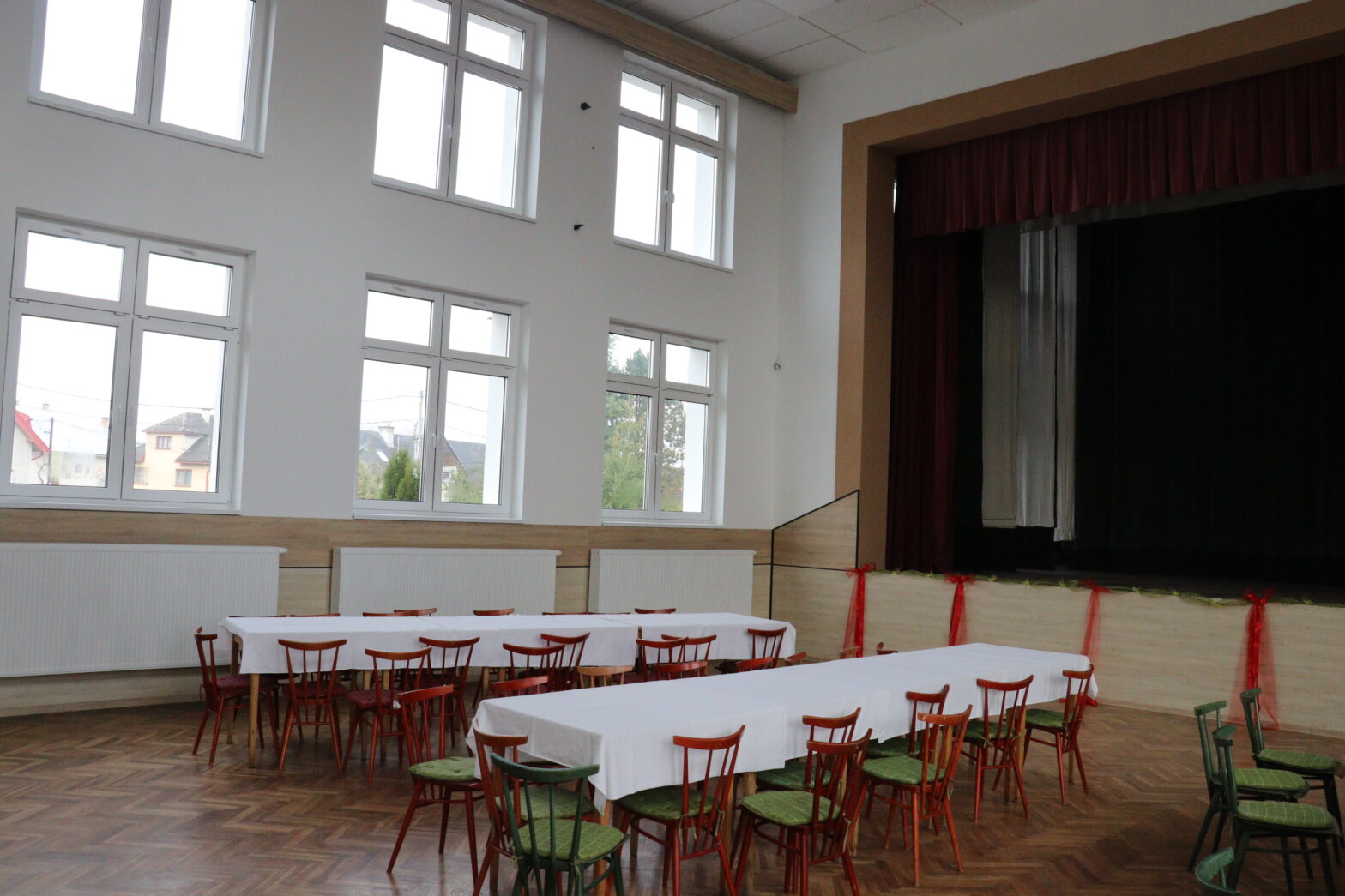 Kultúrny dom v Liptovskom Michale s novým vnútorným i vonkajším šatom