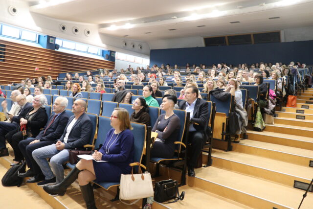 Aby rozchody rodičov, čo najmenej ublížili deťom