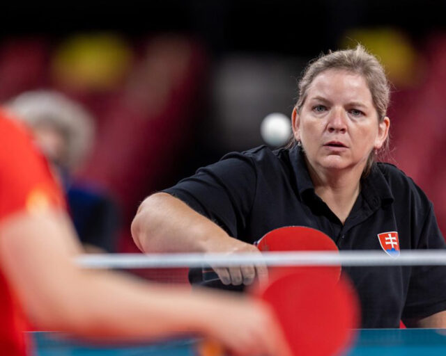 Stolná tenistka A. Kánová má vo vrecku minimálne európske striebro