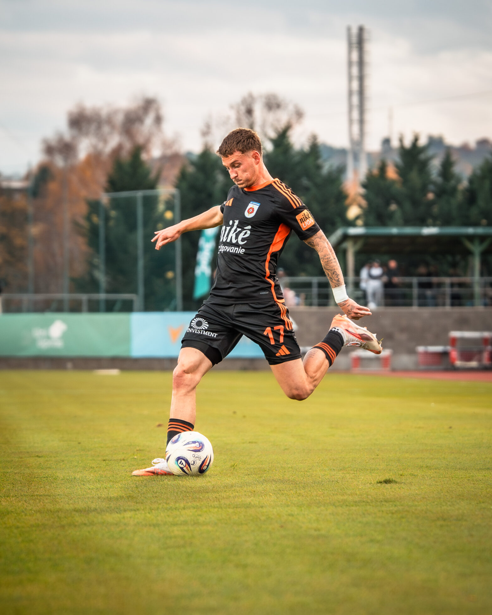 Prvé kroky na Žitnom ostrove, ale rýchly odchod