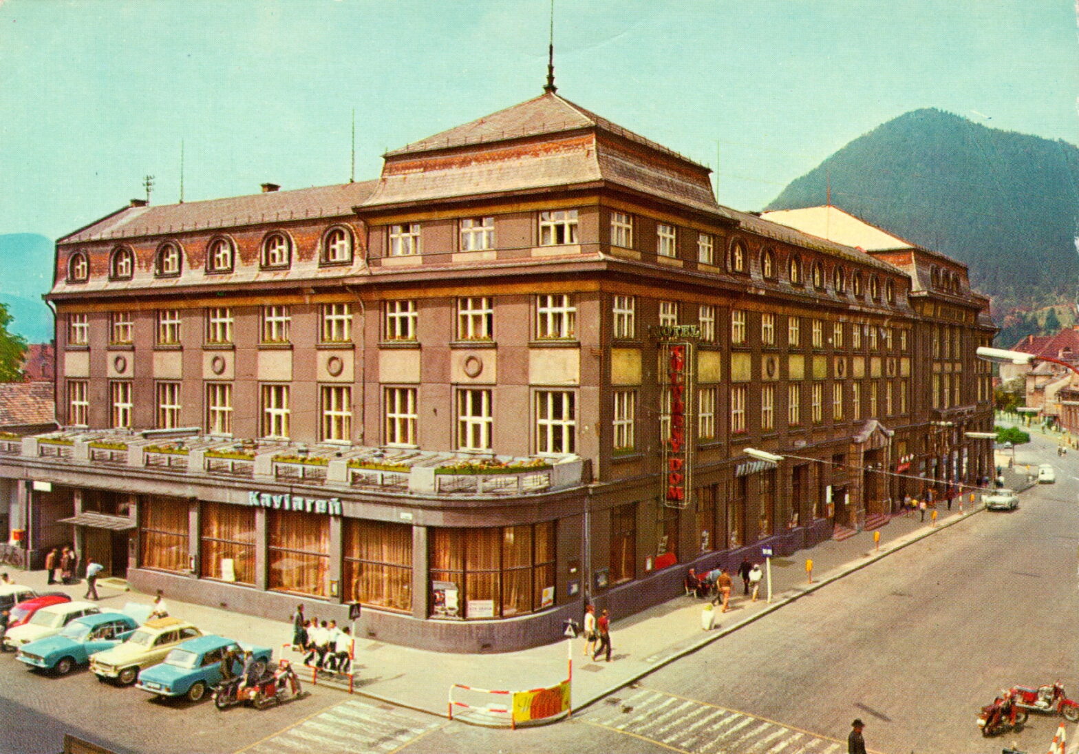 Kultúrny dom, Liptov, Savoy 