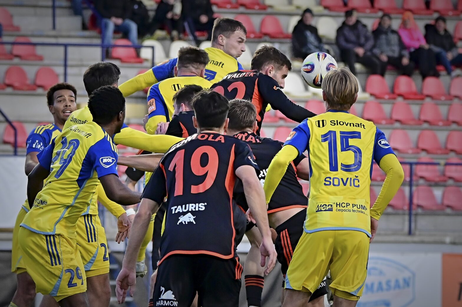 D. Húska: Takto sa za klubové farby nehrá