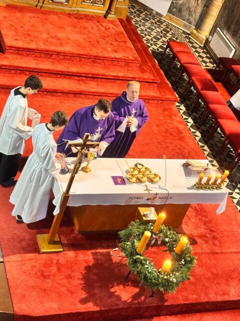 Rozhovor s rímsko-katolíckym dekanom D. Pardelom