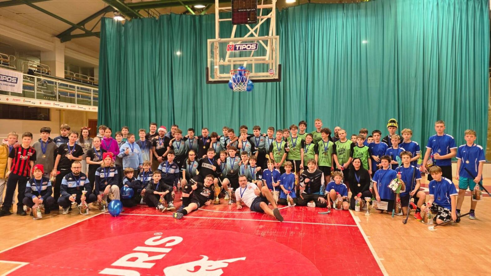 Meteníci zorganizovali a aj turnaj ovládli