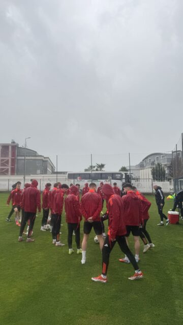 Zatiaľ komplikácie kvôli nežičlivému tureckému nebíčku