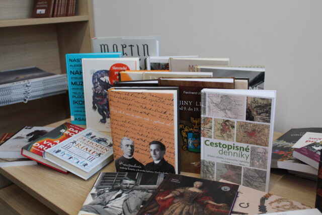 Bibliotéka múzea získala ďalšie publikácie