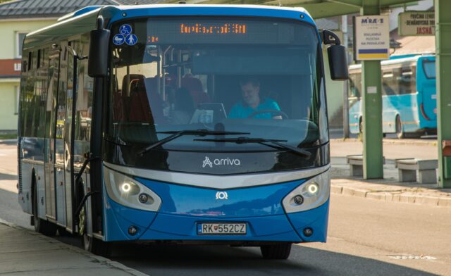 Cestujúci pozor: Zmeny v autobusovej doprave počas jarných prázdnin