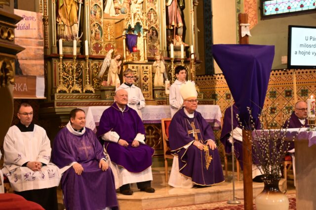 Černová si uctila pátra Vendelína Javorku, biskup Galis vyhlásil jeho pamätný rok