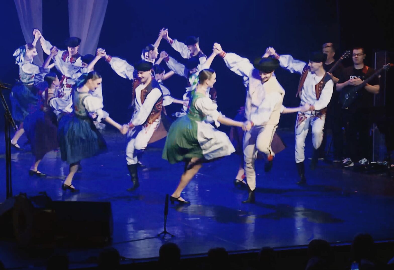 VIDEO: Šarišan uviedol v pražskej Hybernii muzikál Ro©k na dzedzine