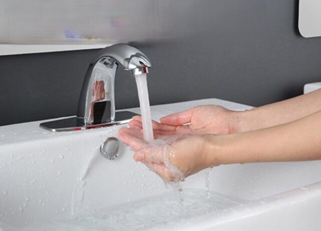 Voda v Ružomberku zatiaľ bez zdraženia. Nové ceny sú na stole, rozhodne primátor a starostovia