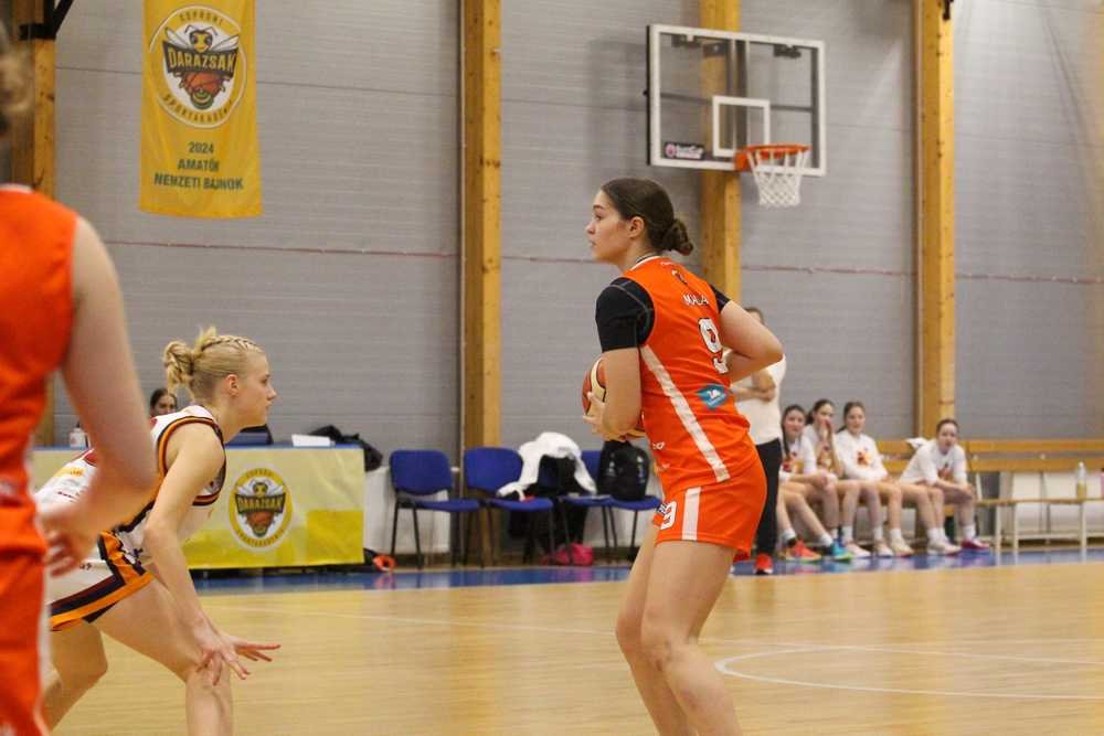 Ružomberské kadetky síce dva razy prehrali, ale na Slovensko pôjdu z prvého miesta