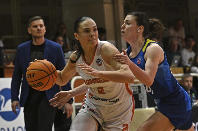 Sedemnásťročná Oravcová zažiarila v rozhodujúcom boji o basketbalové zlato