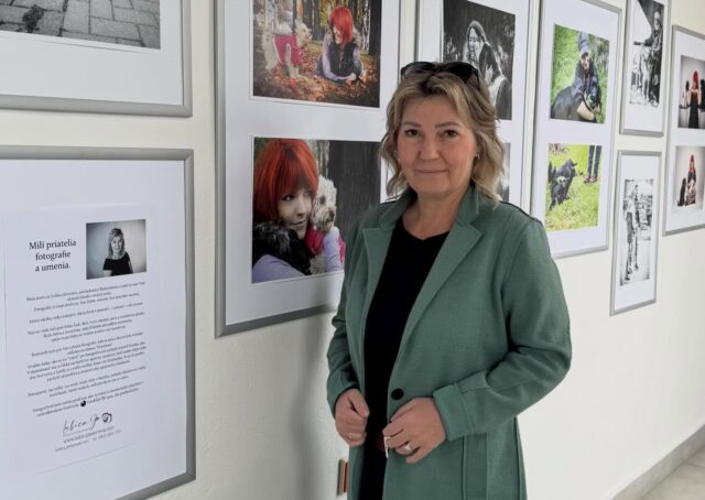 Výstava fotografií Ľubice Janecovej odhaľuje silné puto človek a a psa