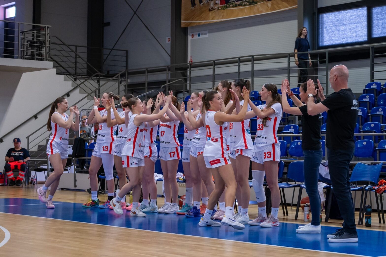 V semifinále ružomberská sedemnástka deklasovala Slovan 86:52