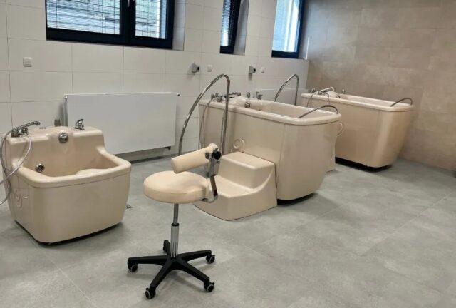 Klinika fyziatrie, balneológie a liečebnej rehabilitácie víta pacientov v nových priestoroch