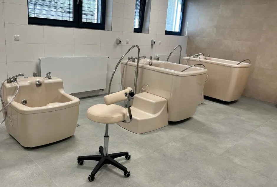 Klinika fyziatrie, balneológie a liečebnej rehabilitácie víta pacientov v nových priestoroch